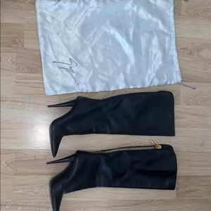 Giuseppe Zanotti over the knees boots pristine